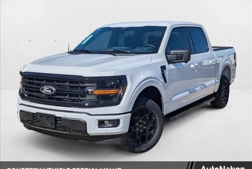 2025 Ford F-150 XLT photo 1