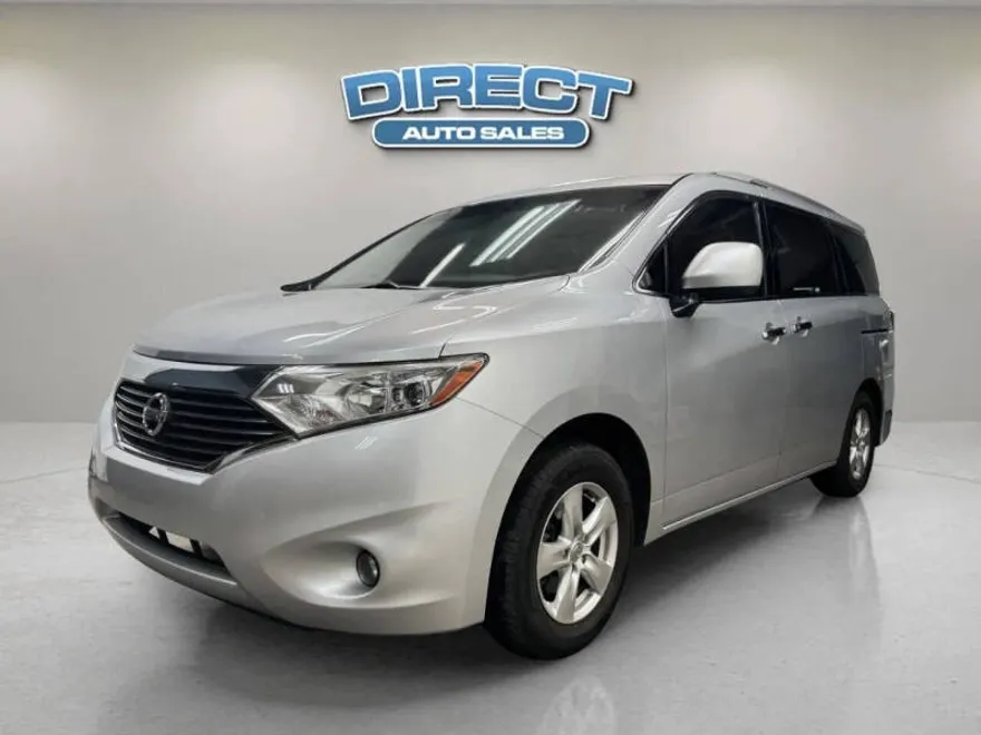 2017 Nissan Quest SV photo 1
