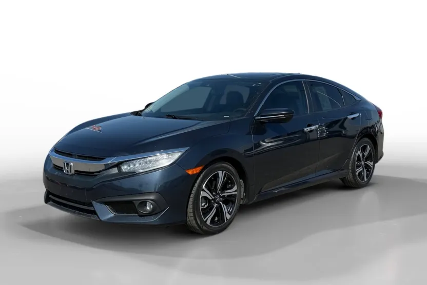 2017 Honda Civic Touring photo 1