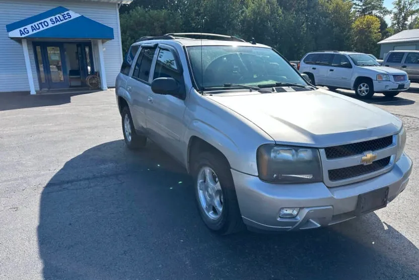 2008 Chevrolet Trailblazer LT1 photo 1