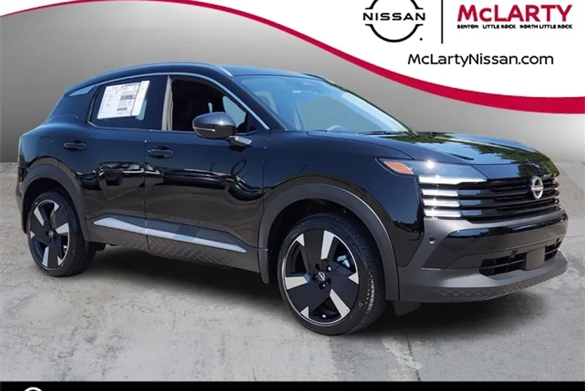 2025 Nissan Kicks SR photo 1