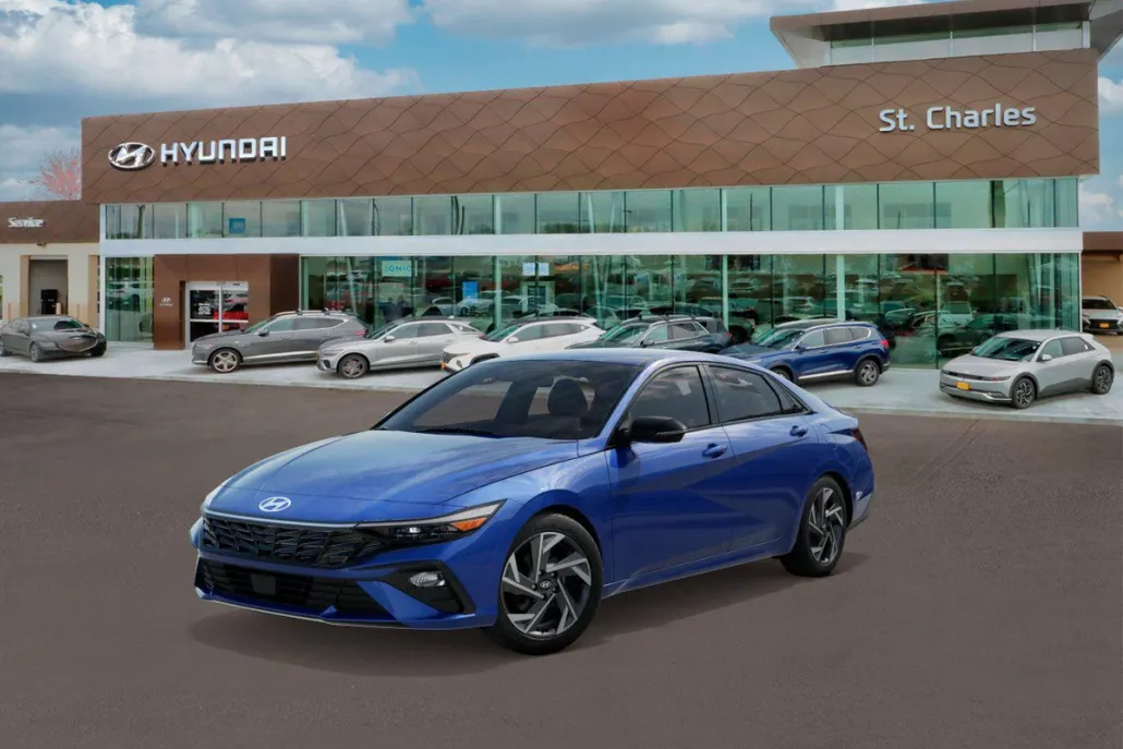 2025 Hyundai Elantra SEL Sport photo 1