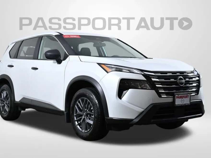 2025 Nissan Rogue S photo 1