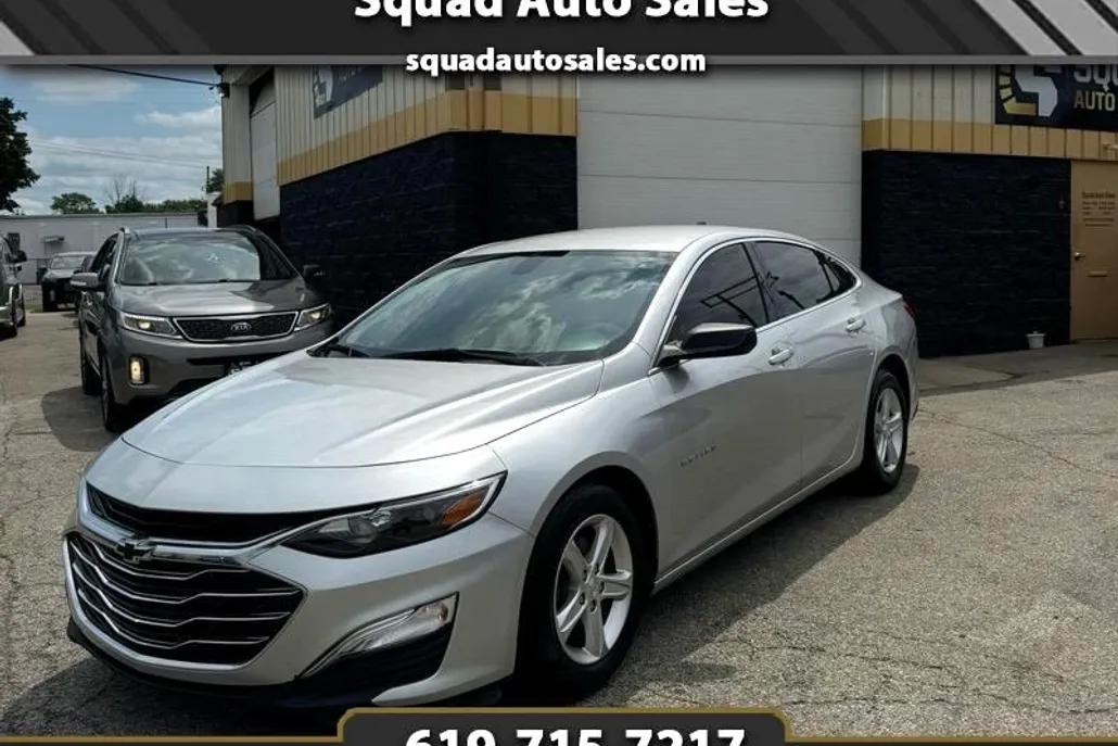 2021 Chevrolet Malibu LS photo 1