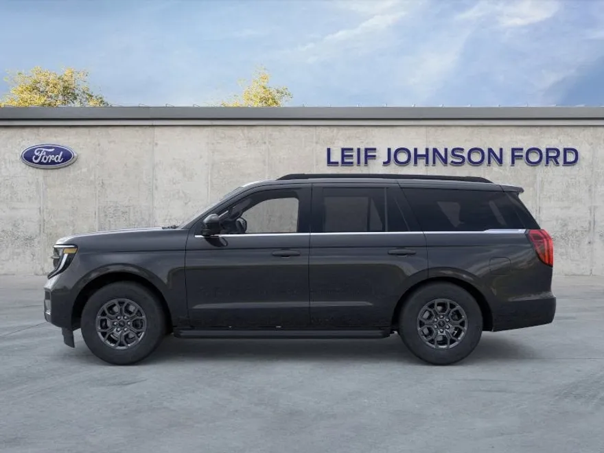 2025 Ford Expedition photo 1