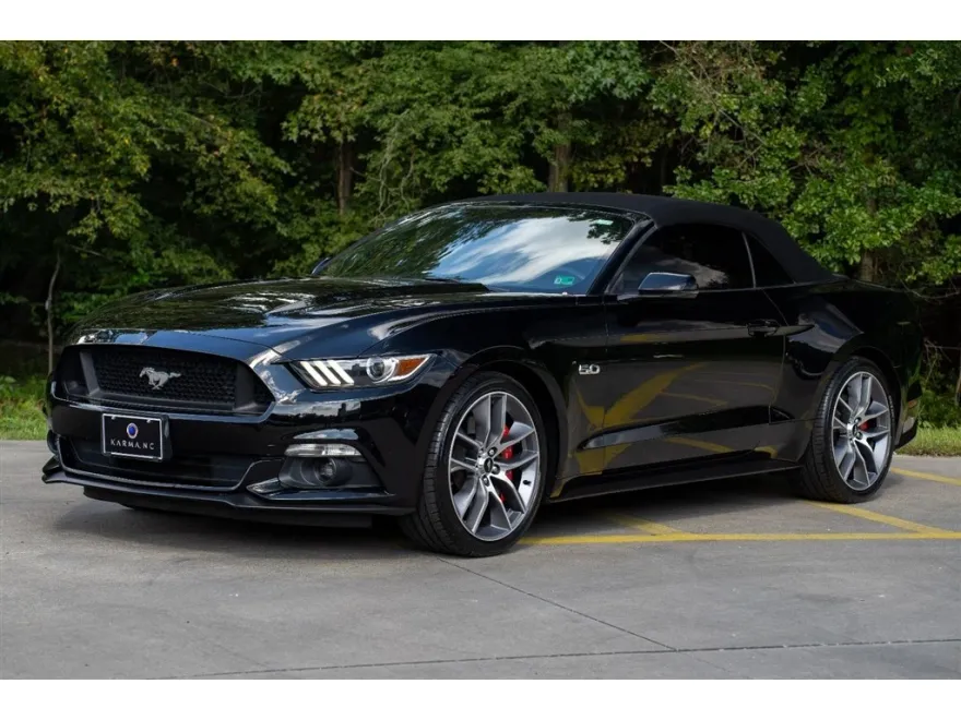 2015 Ford Mustang GT Premium Convertible photo 1