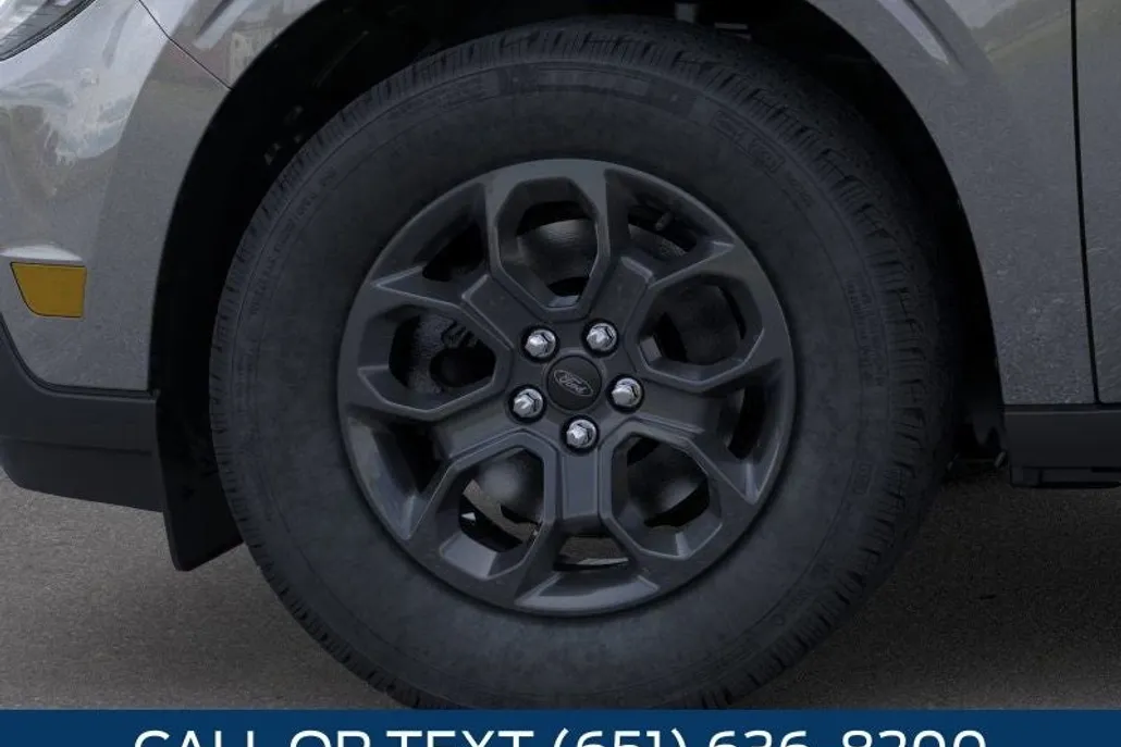 2025 Ford Maverick XLT photo 1