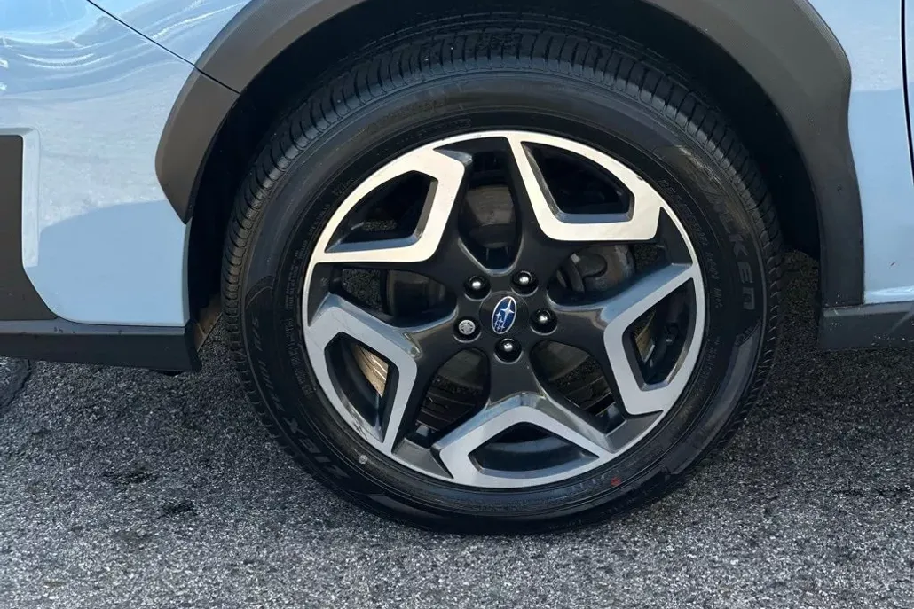 2020 Subaru Crosstrek Limited photo 1
