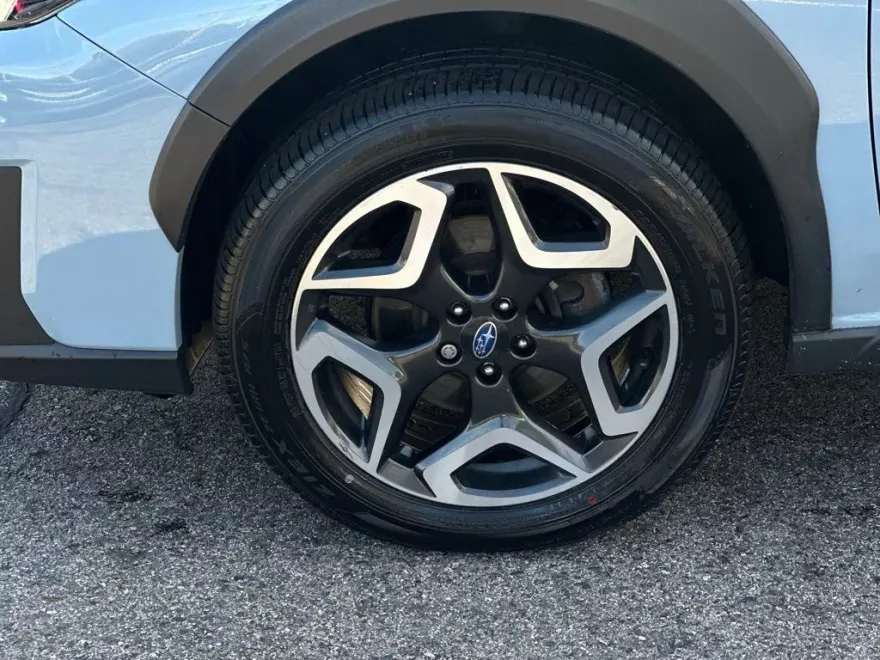 2020 Subaru Crosstrek Limited photo 1