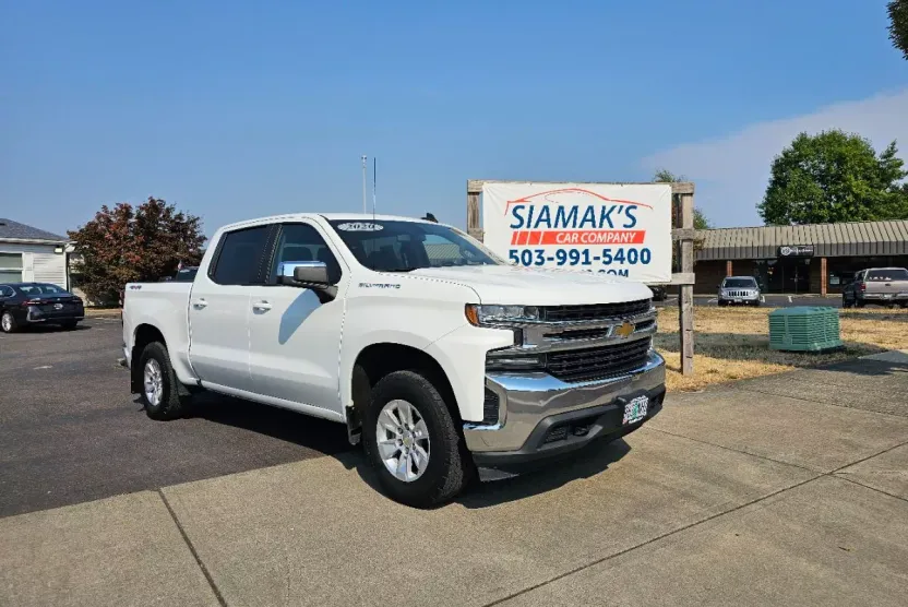 2020 Chevrolet Silverado 1500 LT photo 1