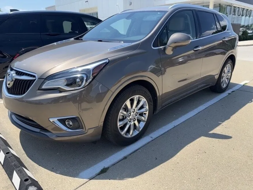 2019 Buick Envision Essence photo 1