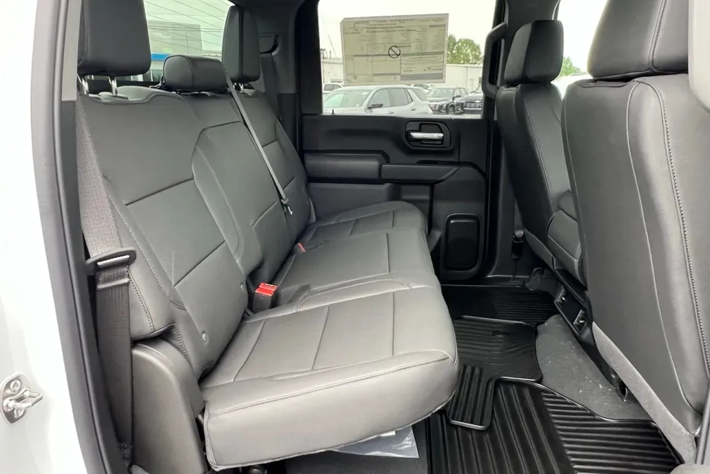 2025 Chevrolet Silverado 2500HD Work Truck photo 1