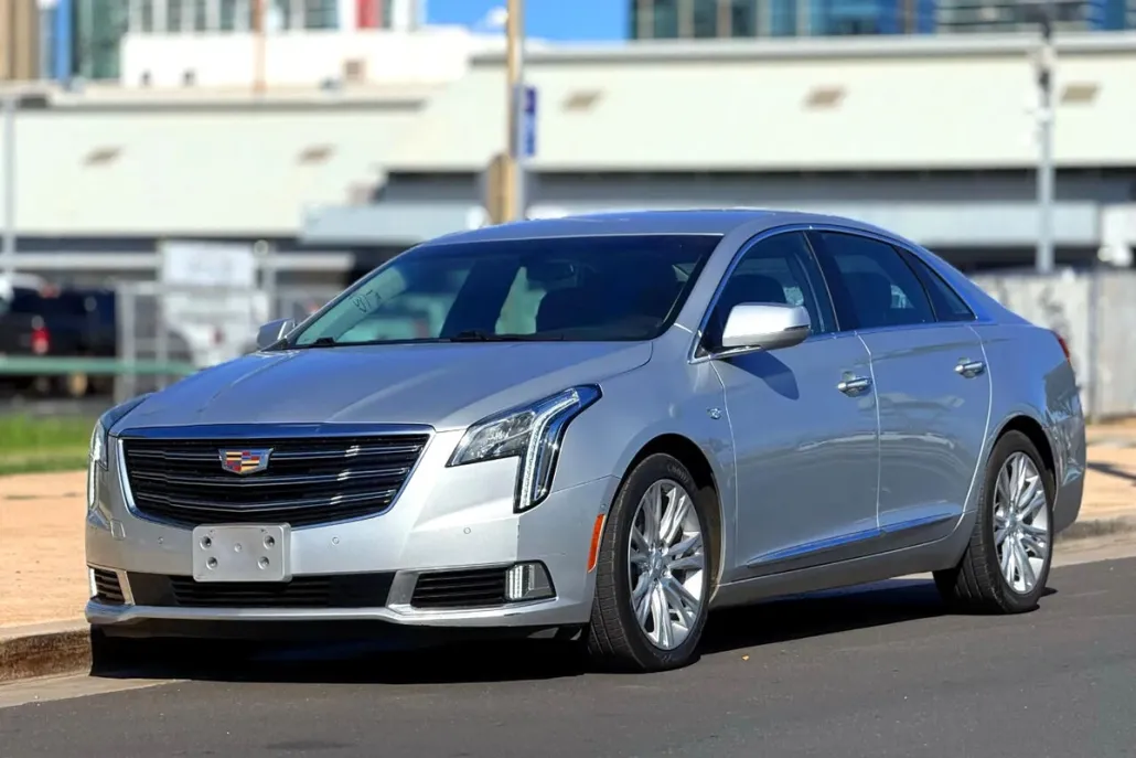 2019 Cadillac XTS Luxury photo 1