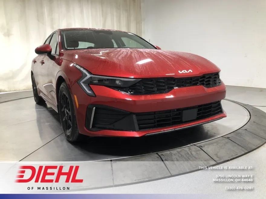 2025 Kia K5 LXS photo 1