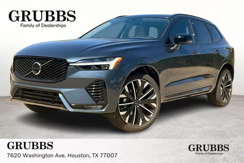 2026 Volvo XC60 B5 photo 1