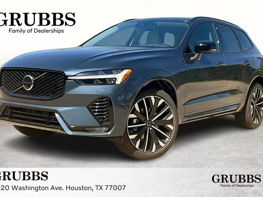 2026 Volvo XC60 B5 photo 1