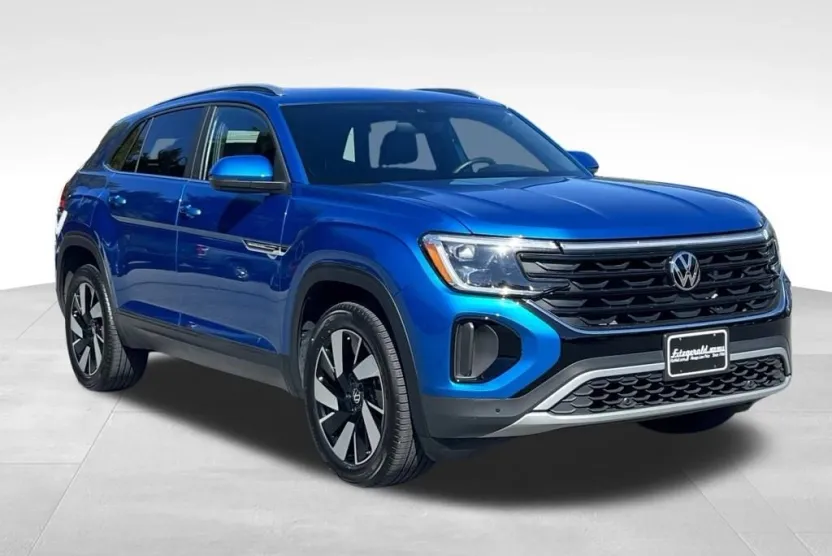 2024 Volkswagen Atlas Cross Sport SE Technology photo 1