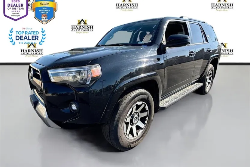 2024 Toyota 4Runner TRD photo 1