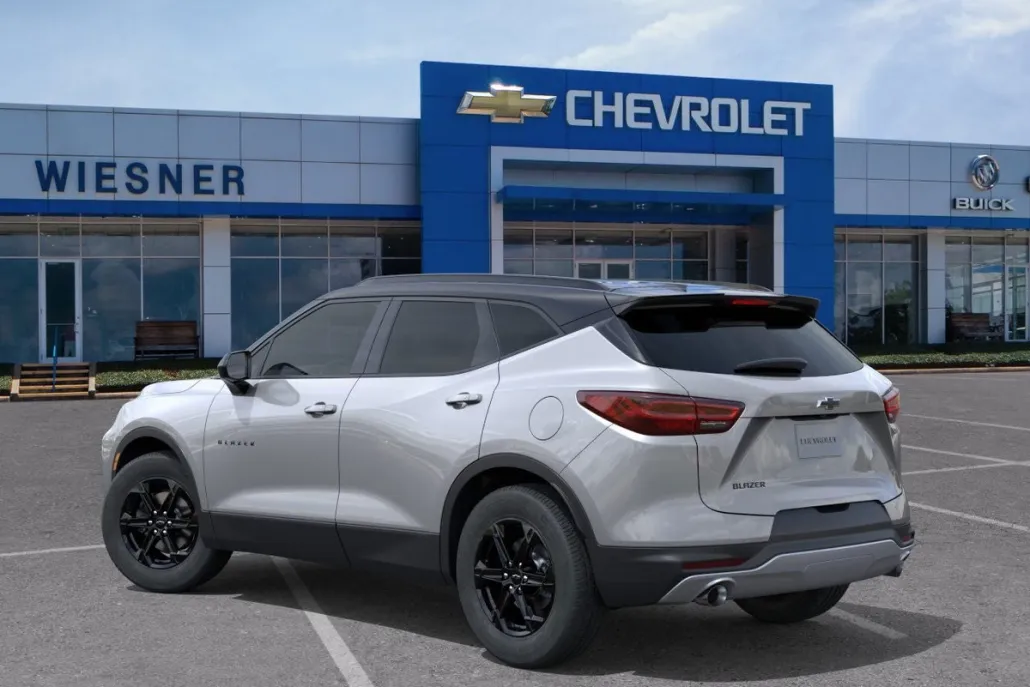 2025 Chevrolet Blazer 2LT photo 1