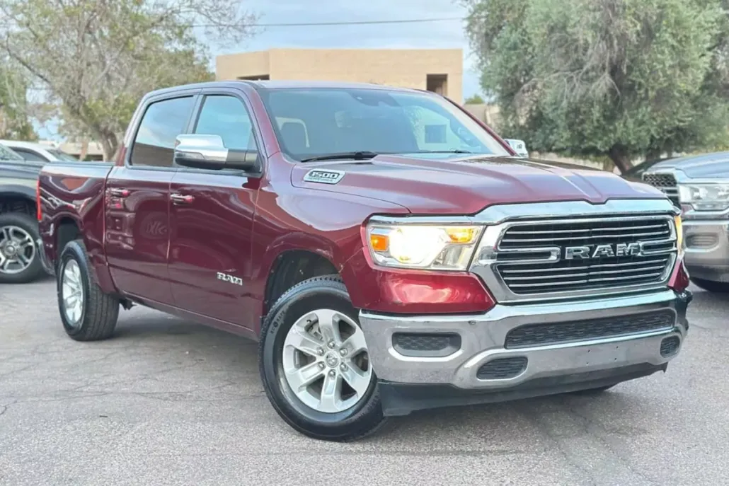 2023 Ram 1500 Laramie photo 1