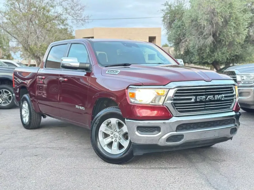 2023 Ram 1500 Laramie photo 1