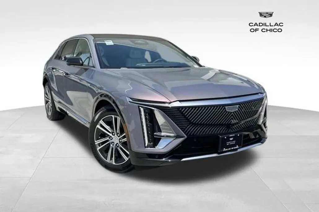 2025 Cadillac Lyriq Luxury photo 1