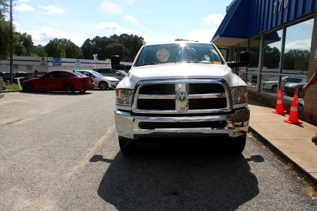 2017 Ram 2500 Tradesman photo 1
