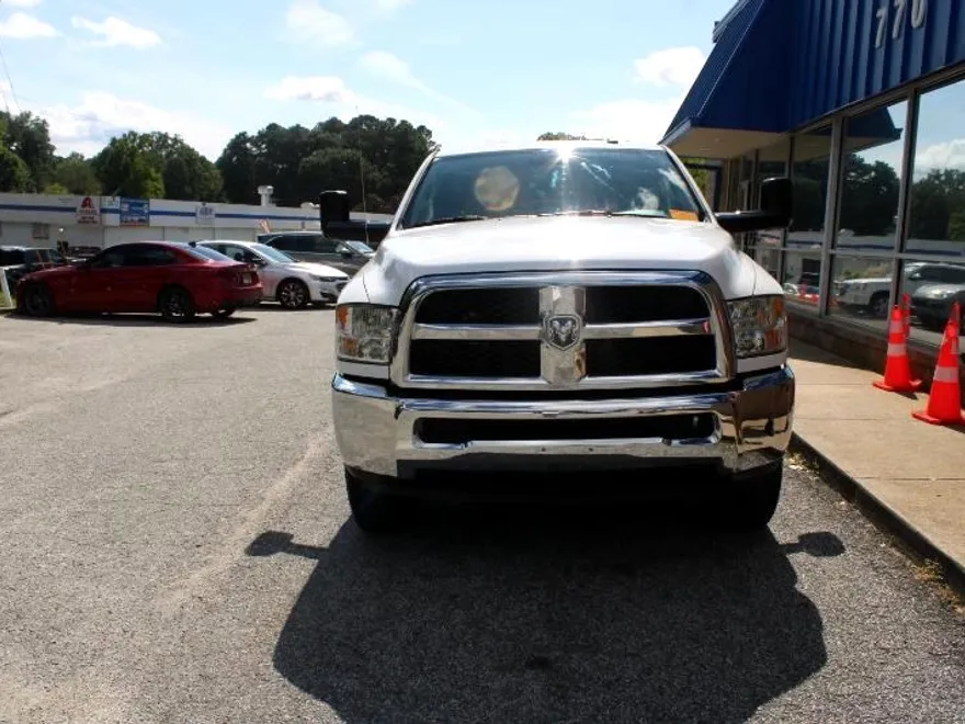 2017 Ram 2500 Tradesman photo 1