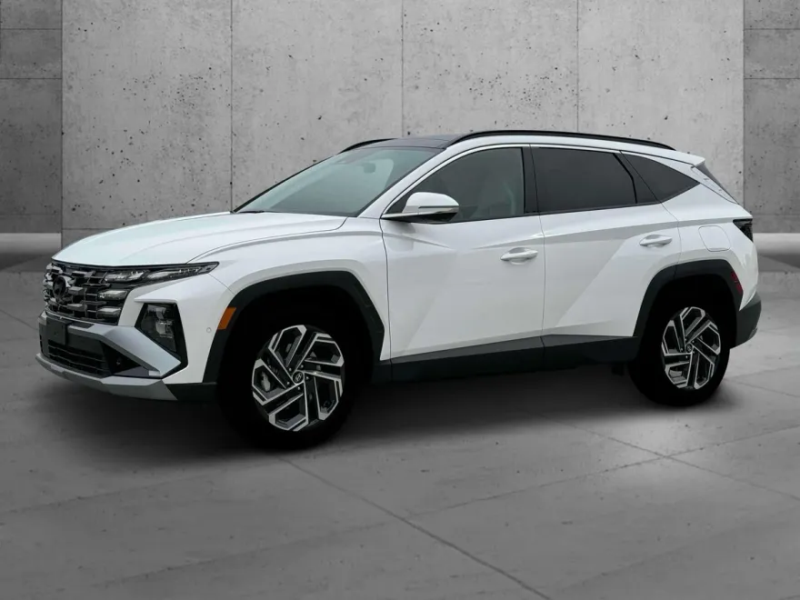 2025 Hyundai Tucson Limited photo 1