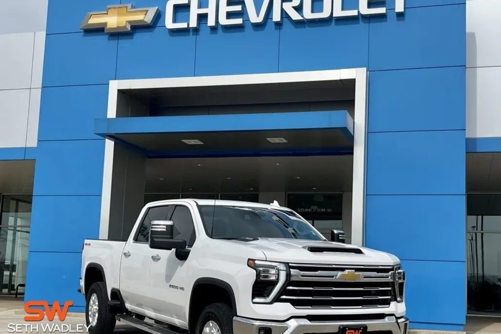 2024 Chevrolet Silverado 2500HD LTZ photo 1
