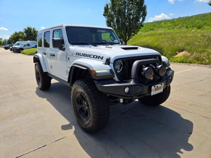 2024 Jeep Wrangler Rubicon 392 photo 1