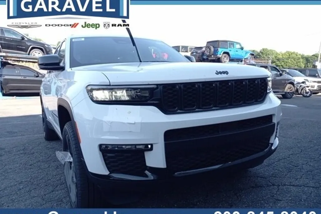 2025 Jeep Grand Cherokee Limited photo 1