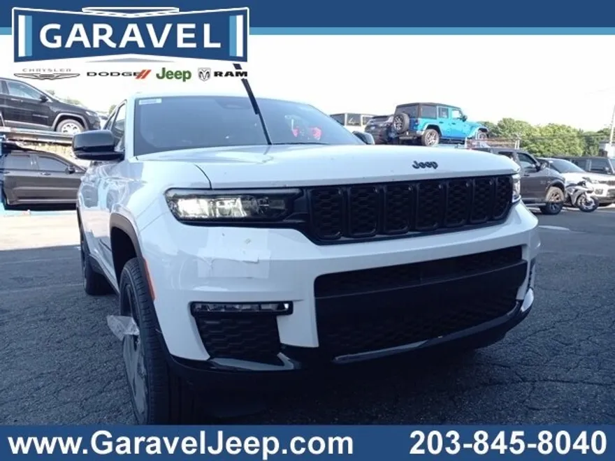 2025 Jeep Grand Cherokee Limited photo 1