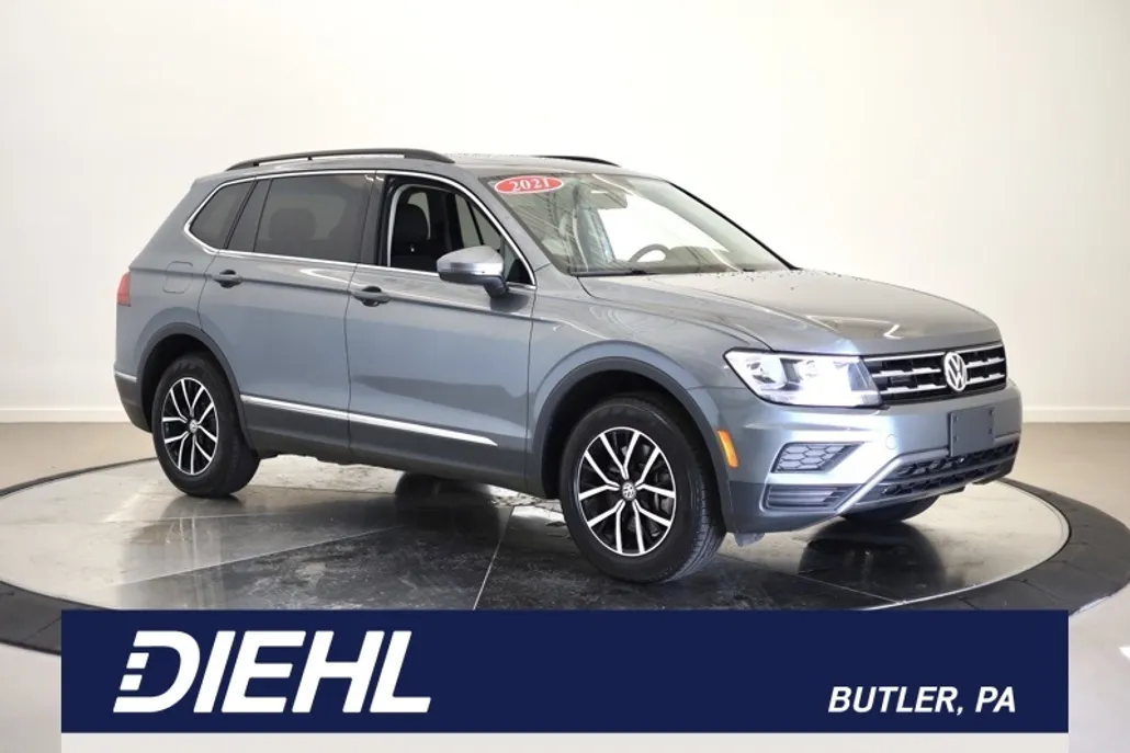 2021 Volkswagen Tiguan SE photo 1