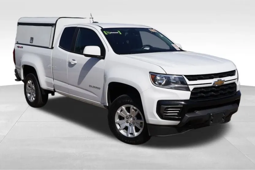 2022 Chevrolet Colorado LT photo 1