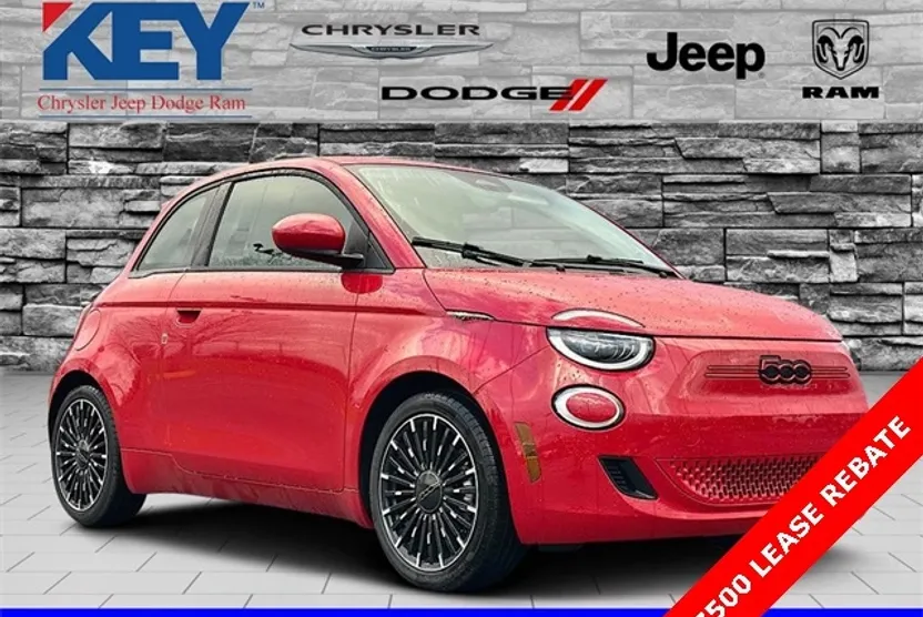 2024 Fiat 500e Red photo 1