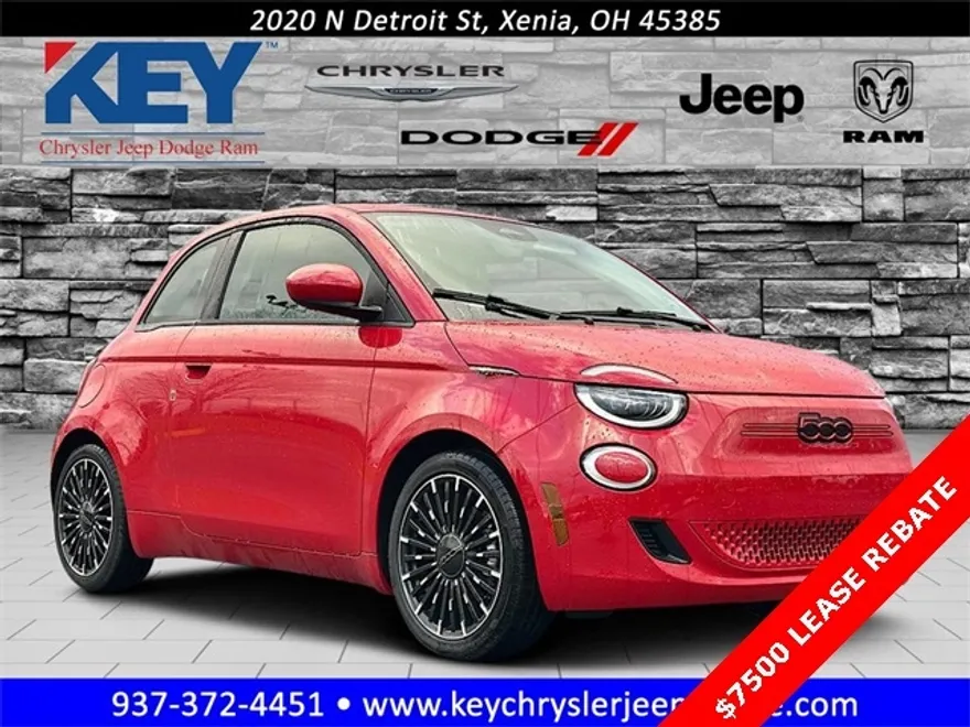 2024 Fiat 500e Red photo 1