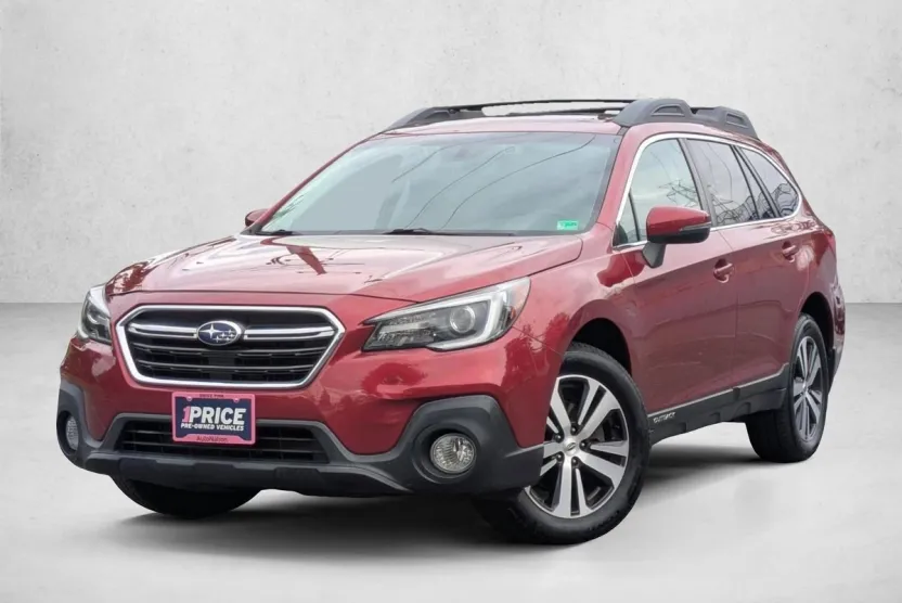 2018 Subaru Outback Limited photo 1