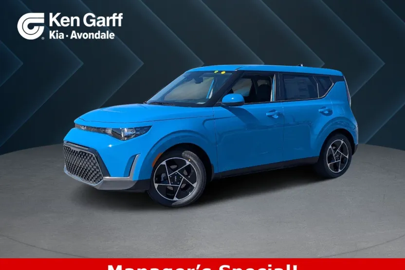2025 Kia Soul EX photo 1