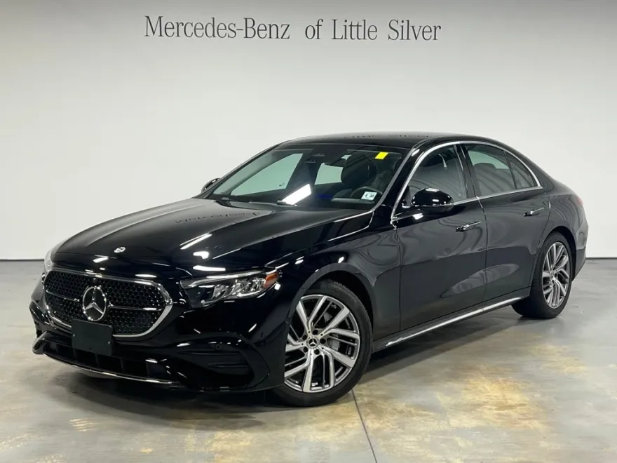 2025 Mercedes Benz E 350 4MATIC photo 1