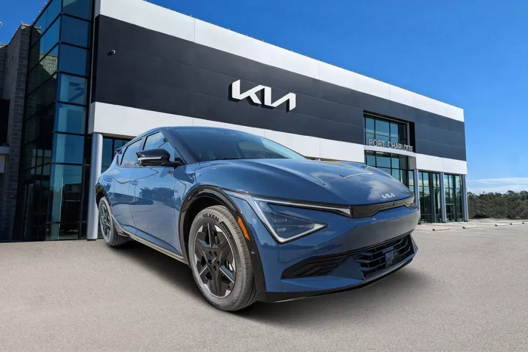 2025 Kia EV6 Wind photo 1