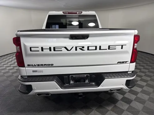 2025 Chevrolet Silverado 1500 RST photo 4