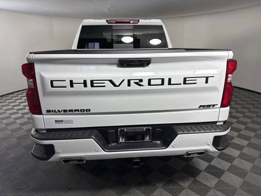 2025 Chevrolet Silverado 1500 RST photo 4