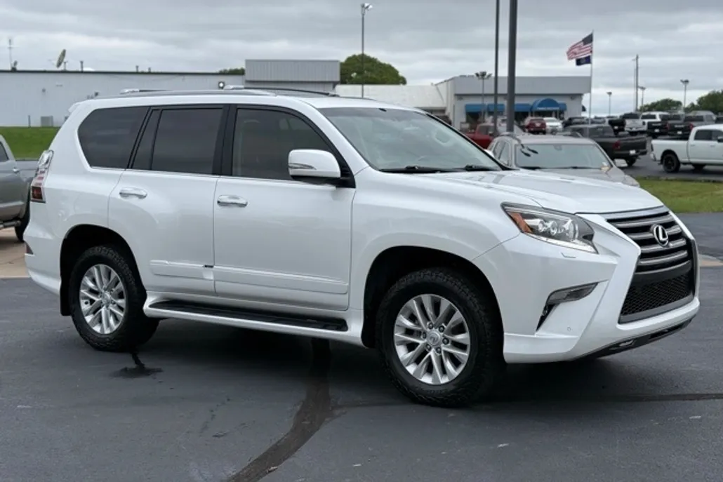 2015 Lexus GX 460 photo 1