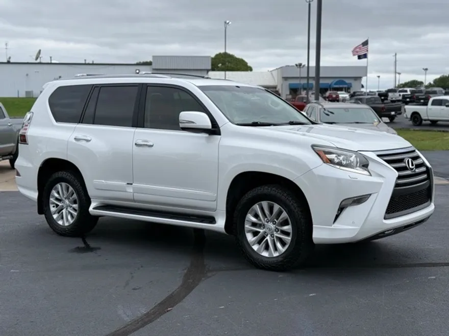 2015 Lexus GX 460 photo 1