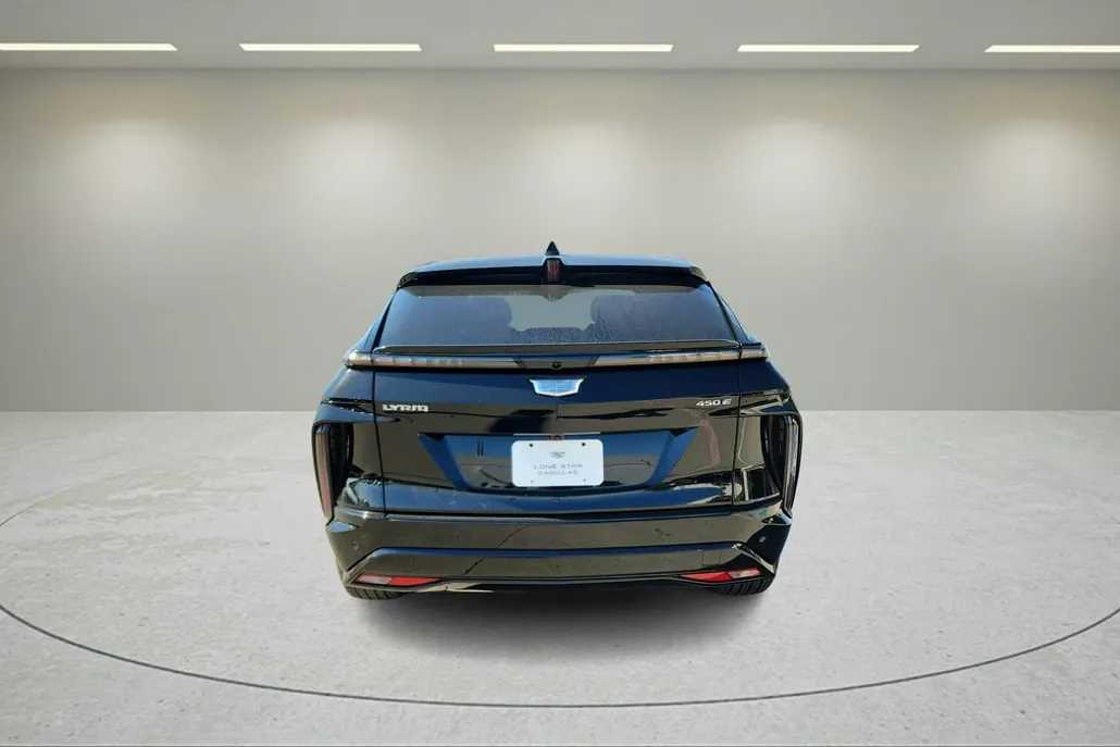 2025 Cadillac Lyriq Sport photo 1