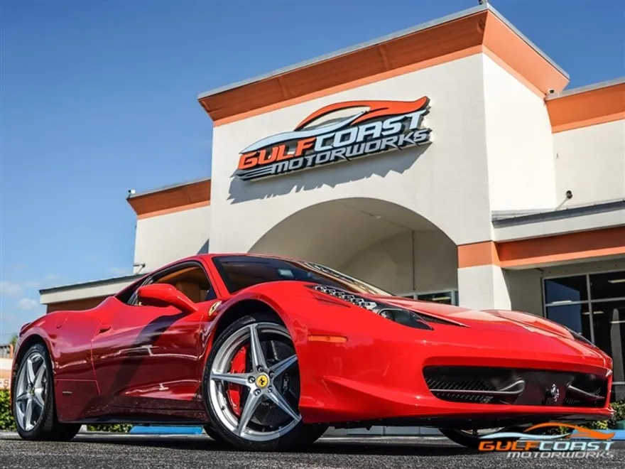 2010 Ferrari 458 Italia Base photo 1