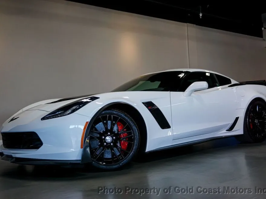 2019 Chevrolet Corvette Z06 2LZ photo 1
