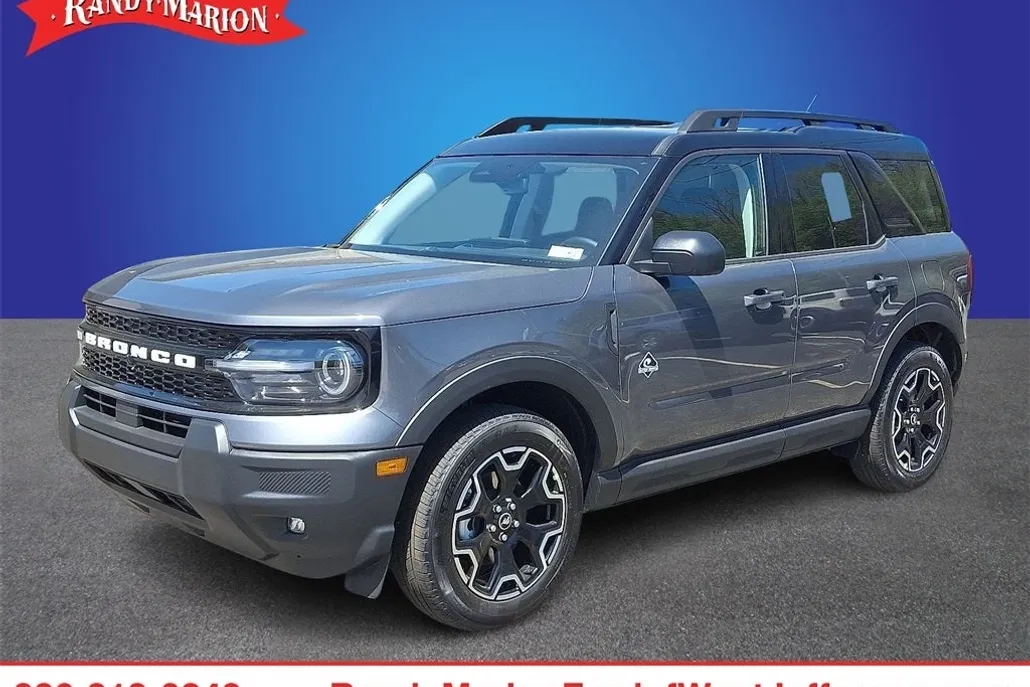 2025 Ford Bronco Sport Outer Banks photo 1