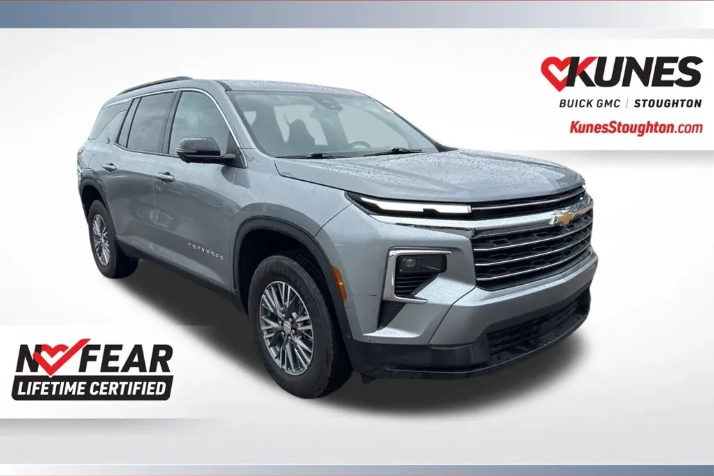 2024 Chevrolet Traverse 2LT photo 1
